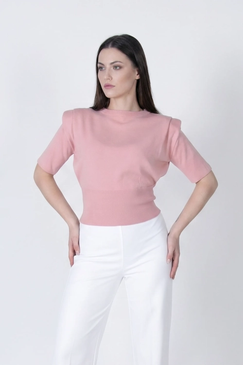 sweter-pink-buf.webp
