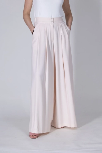 spodnie-damskie-beige-1.webp