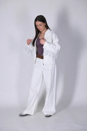 kurtki fredzel white-2.webp
