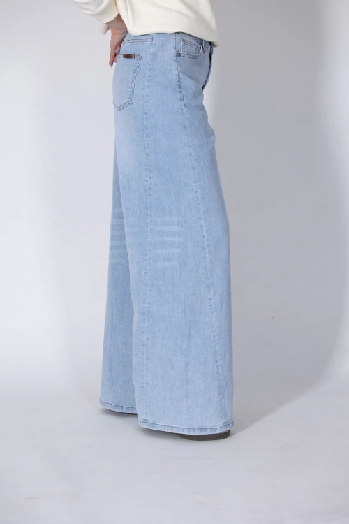 denim-3d-wide-1.webp