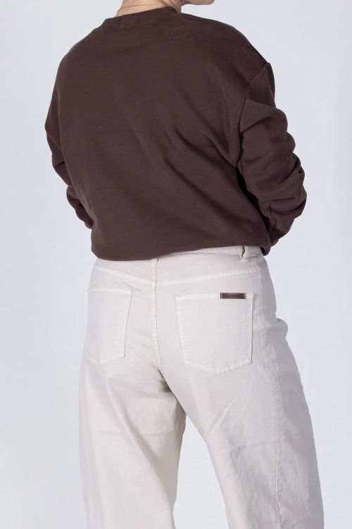 sweter-brown-4.webp