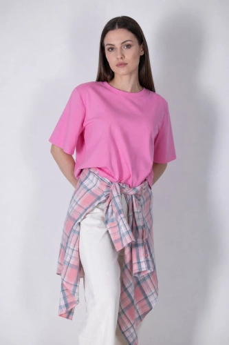 tshirt-pink-pillow.webp