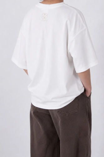 tshirt-white-long-2.webp