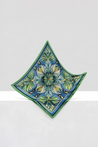 apaszka-iznik.webp