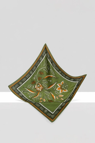 apaszka-olive-folklore-1.webp